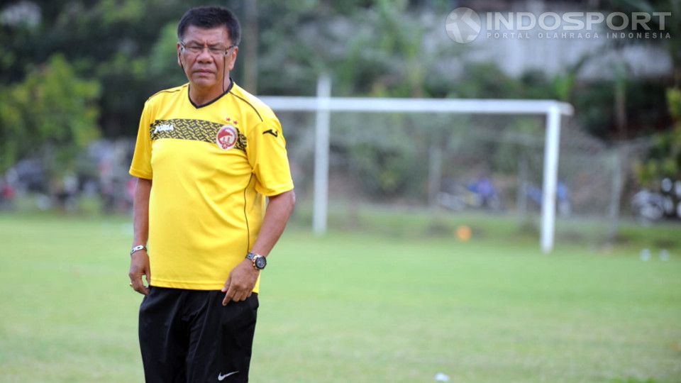 Benny Dollo saat menukangi Sriwijaya FC. Copyright: © Ratno Prasetyo/INDOSPORT